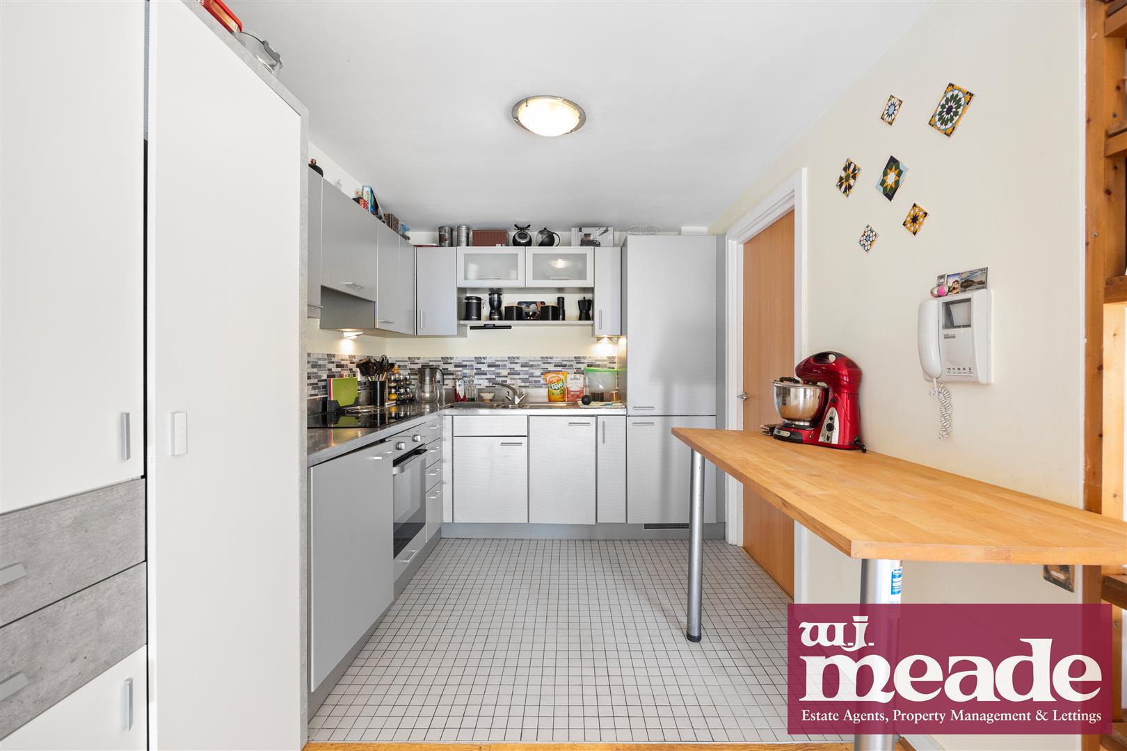 2 bed property in The Renovation, Woolwich Manor Way